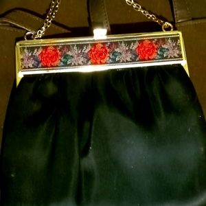 VINTAGE BLACK SATIN PURSE